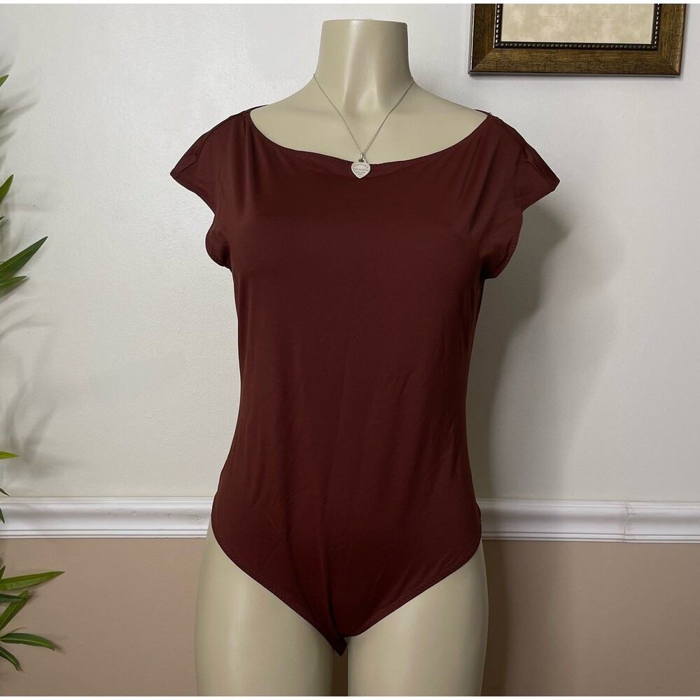 H&M Women's Squareneck Sleeveless & Sleek Bodysuit Top